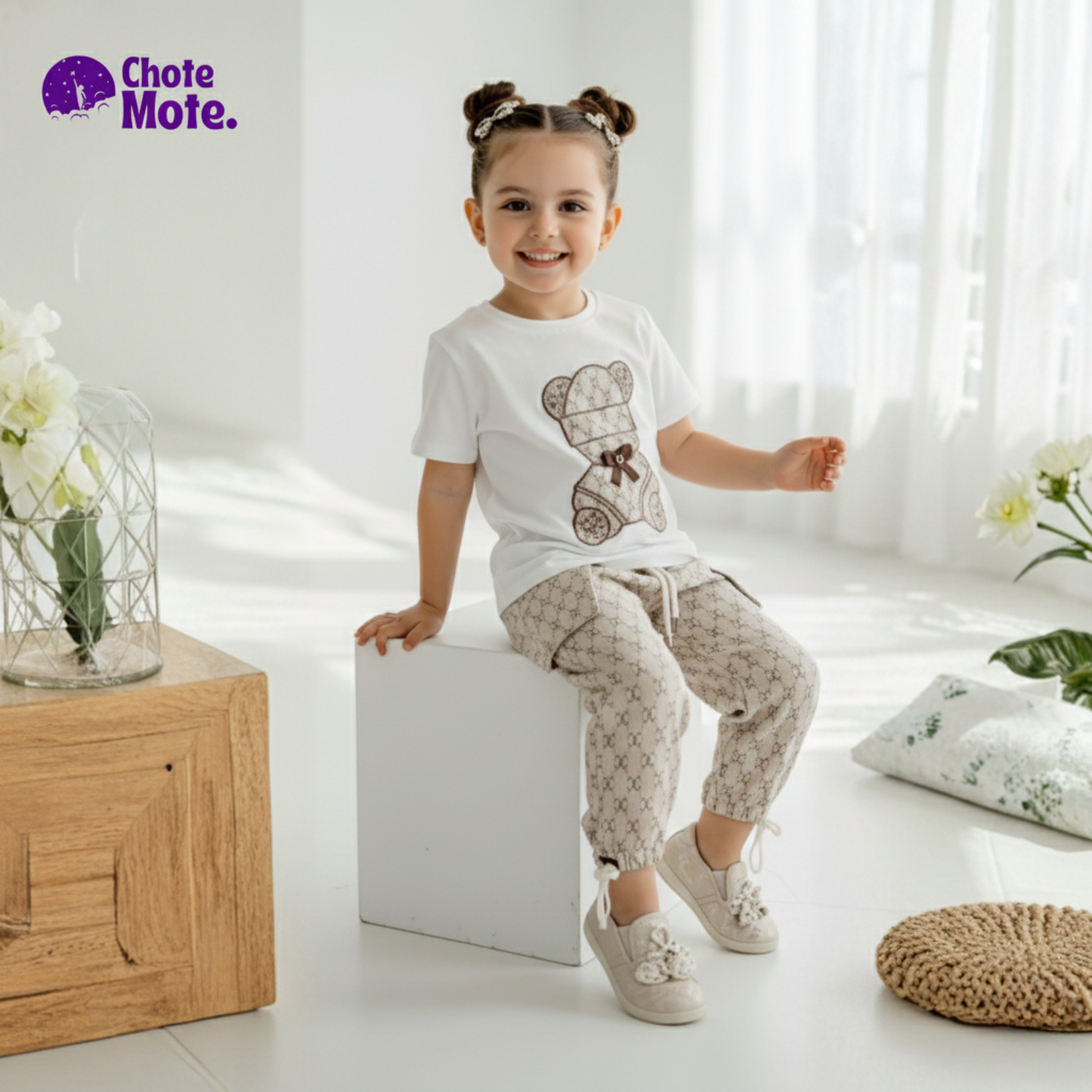 Article 40142 : Kids Premium Designer Bear embroidered T-Shirt & Cargo Joggers Set - 2 Piece Outfit
